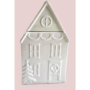 Treat/Cookie Jar/Canister-Cottage Shaped-Removable Sealed Lid-Light Cream Color